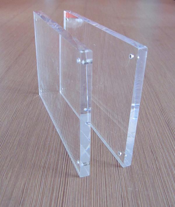 Free Standing Polished Clear Acrylic Magnetic Photo Frame