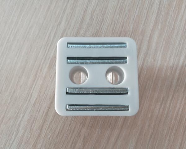 Magnetic POP Clip Holder